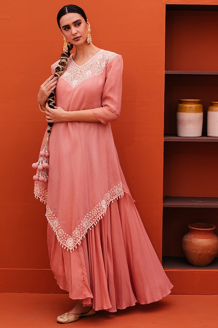 Onion Pink Organza Thread Embroidered Cape Gown by Kesar studio at Pernia's Pop Up Shop