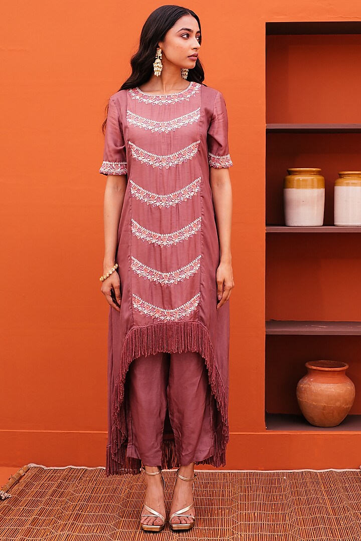 Plum Silk Embroidered Kurta Set by Kesar studio at Pernia's Pop Up Shop