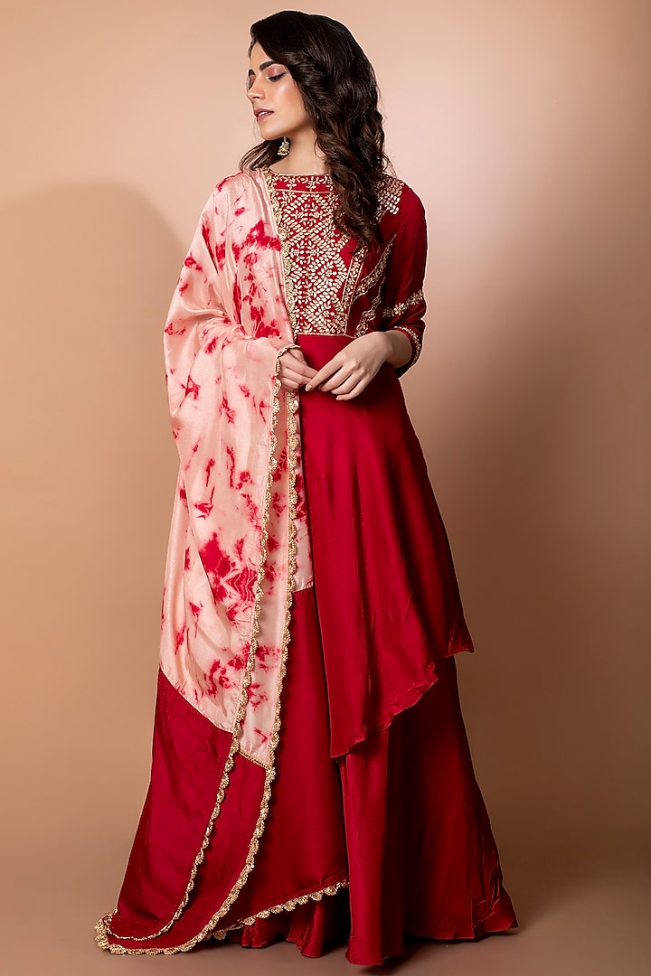 Red Embroidered Gown With Dupatta by Kesar studio