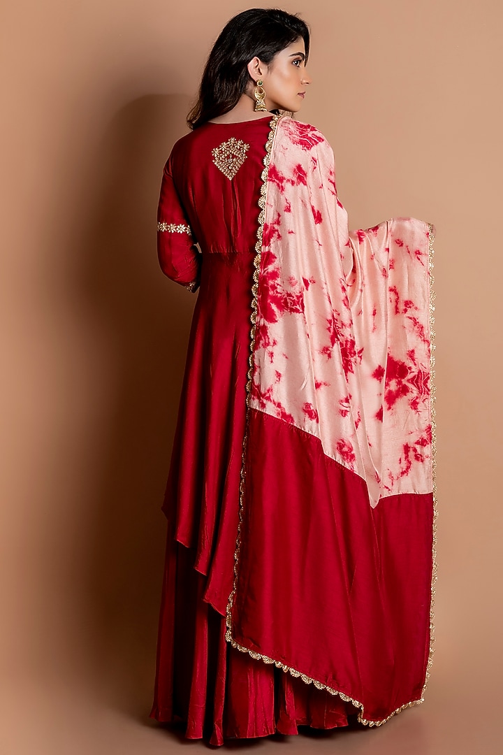 Red Embroidered Party Wear Gown With Dupatta by Kesar studio at Pernia's Pop Up Shop