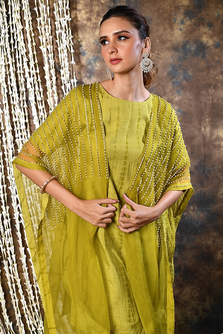 Green Printed Kurta Set With Cape by Kesar studio at Pernia's Pop Up Shop