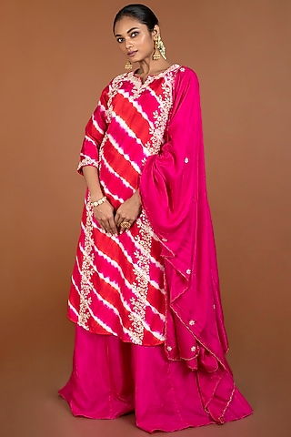 Pink Printed Kurta Set by Kesar studio