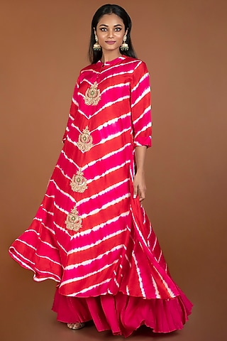 Pink Silk Printed Kurta Set by Kesar studio