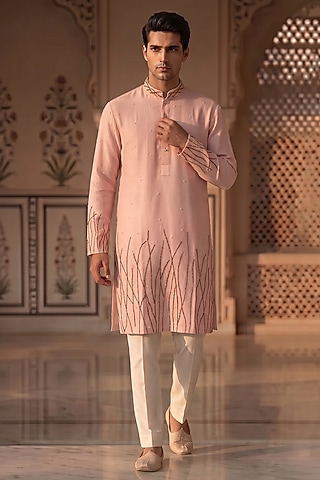 Light Pink Moss Crepe Kurta Set by Prateek Munjal