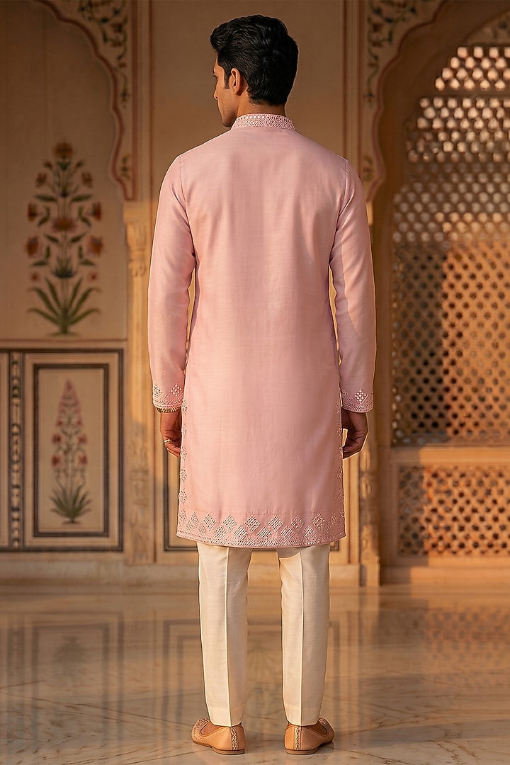 Light Pink Moss Crepe Kurta Set by Prateek Munjal at Pernia's Pop Up Shop