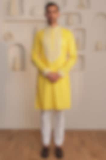 Yellow Cotton Hand Embroidered Kurta Set by KUSTOMEYES at Pernia's Pop Up Shop