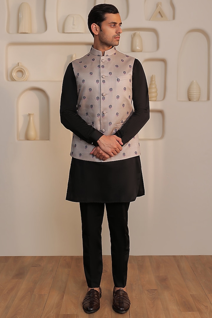 Silver & Black Silk Floral Embroidered Bundi Jacket Set by KUSTOMEYES
