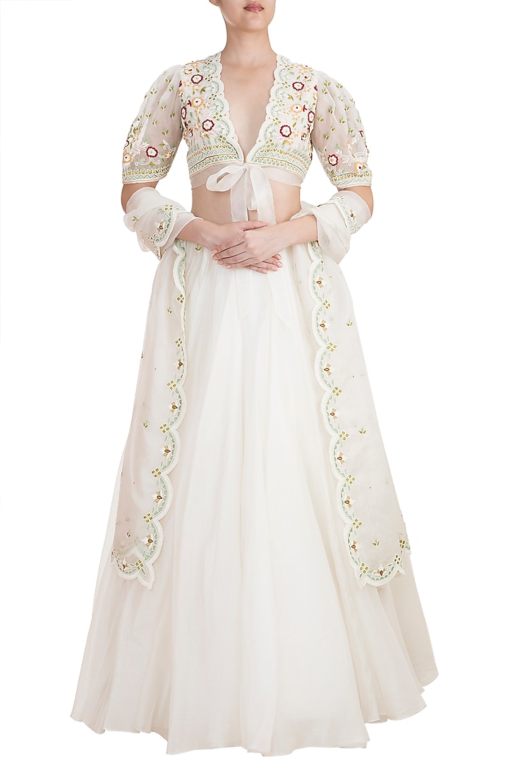 Enchanted Ivory Embroidered Wedding Lehenga Set by Kashmiraa at Pernia's Pop Up Shop