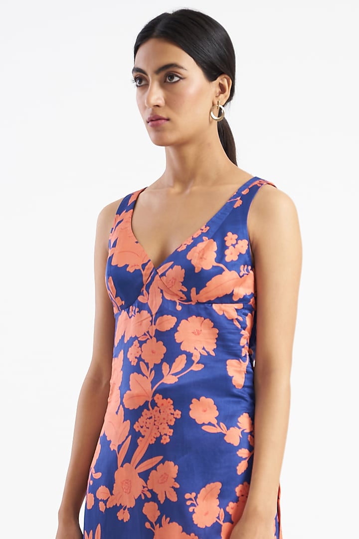 Dark Blue Floral Printed Kurta Set by Kshitij Jalori at Pernia's Pop Up Shop