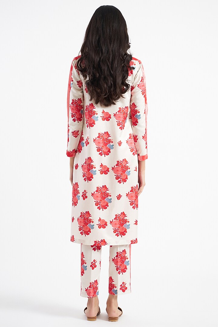 Ivory Floral Cotton Silk Satin Kurta Set by Kshitij Jalori at Pernia's Pop Up Shop