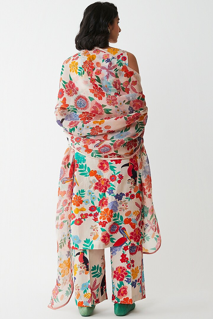 Ivory Digital Printed Kurta Set by Kshitij Jalori at Pernia's Pop Up Shop