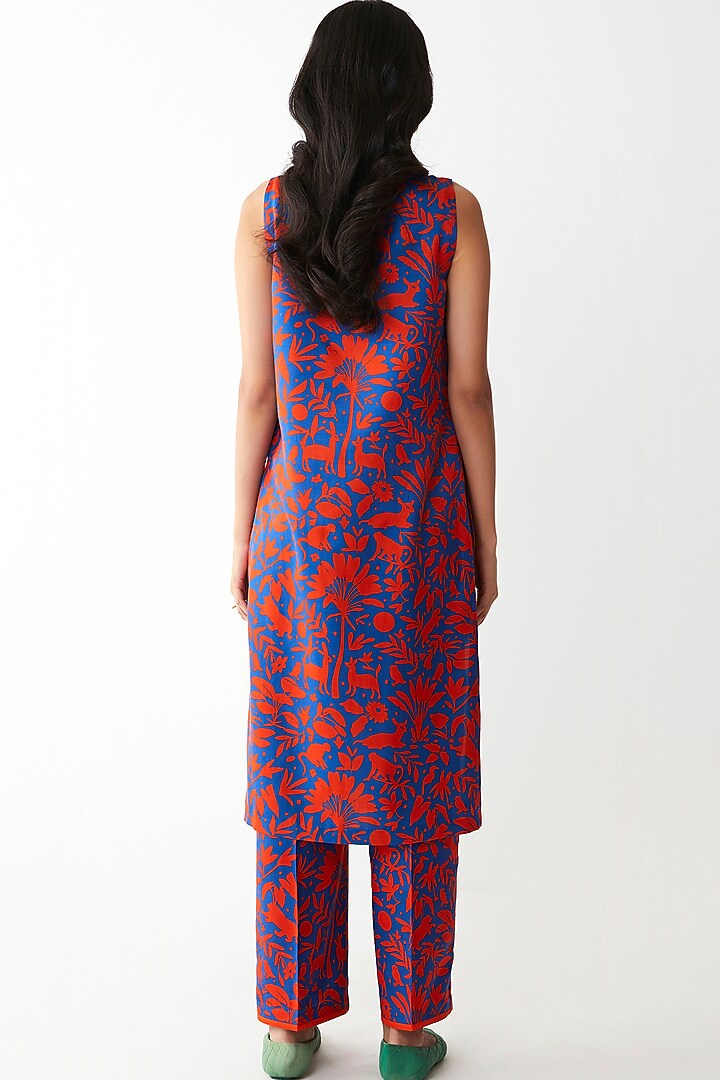 Blue & Orange Digital Printed Kurta Set by Kshitij Jalori at Pernia's Pop Up Shop