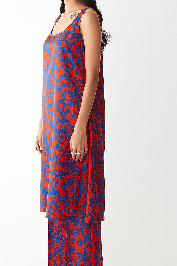 Blue & Orange Digital Printed Kurta Set by Kshitij Jalori at Pernia's Pop Up Shop