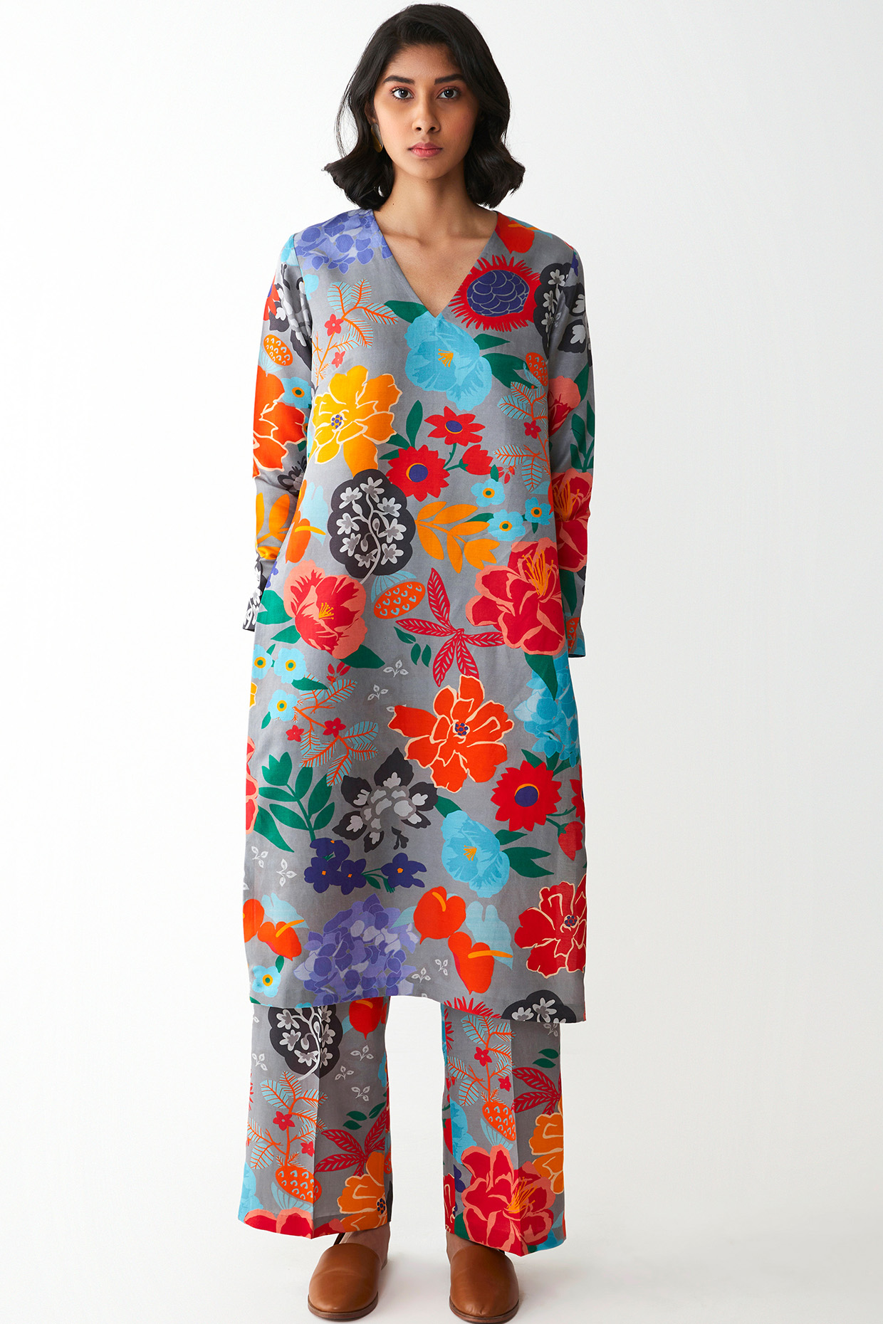 Grey Digital Printed Kurta Set by Kshitij Jalori at Pernia's Pop Up Shop