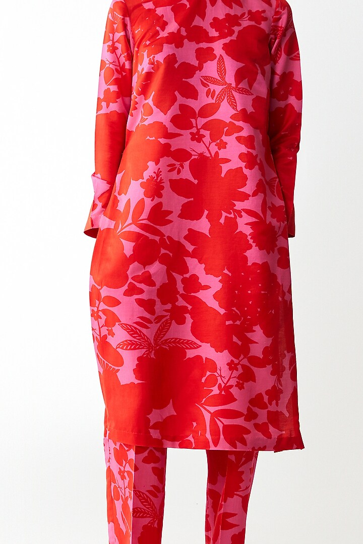 Pink Digital Floral Printed Kurta Set by Kshitij Jalori at Pernia's Pop Up Shop