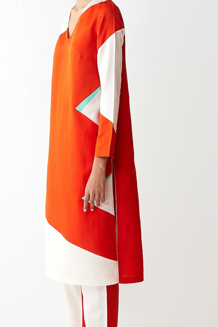 Ivory & Orange Kurta Set by Kshitij Jalori at Pernia's Pop Up Shop