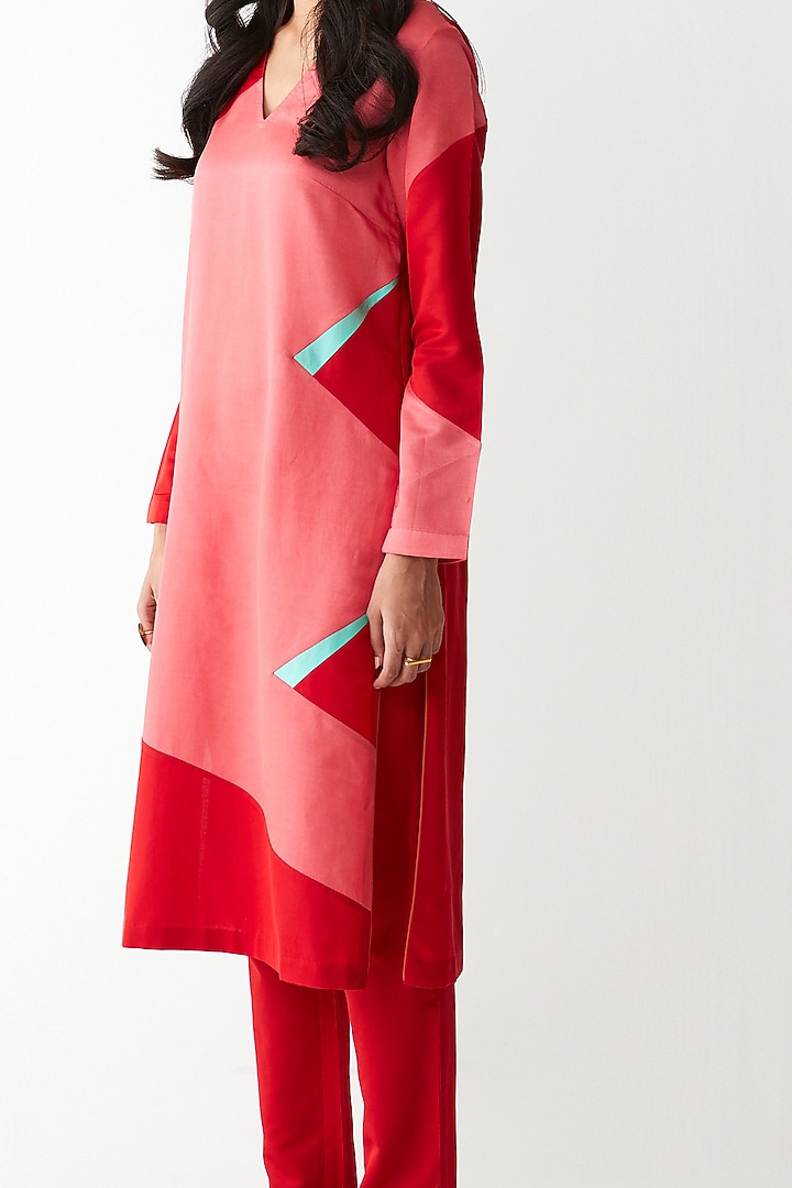 Red & Pink Kurta Set by Kshitij Jalori at Pernia's Pop Up Shop