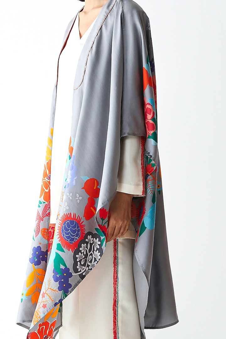 Grey Printed Dupatta Jacket by Kshitij Jalori at Pernia's Pop Up Shop