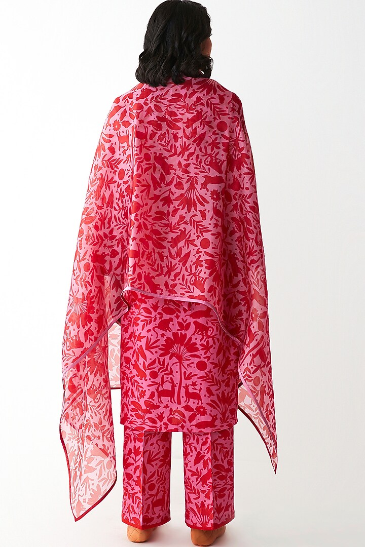Red & Pink Digital Printed Dupatta by Kshitij Jalori at Pernia's Pop Up Shop