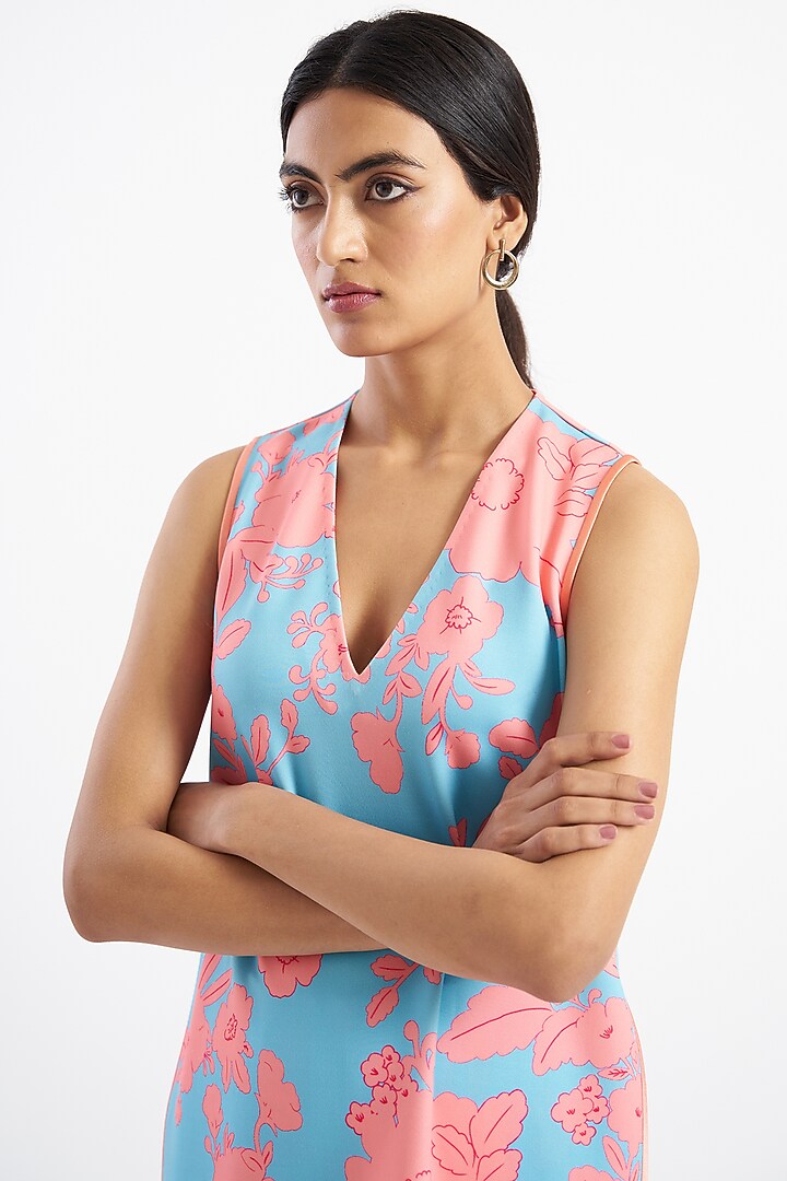 Powder Blue Floral Printed Kurta Set by Kshitij Jalori at Pernia's Pop Up Shop
