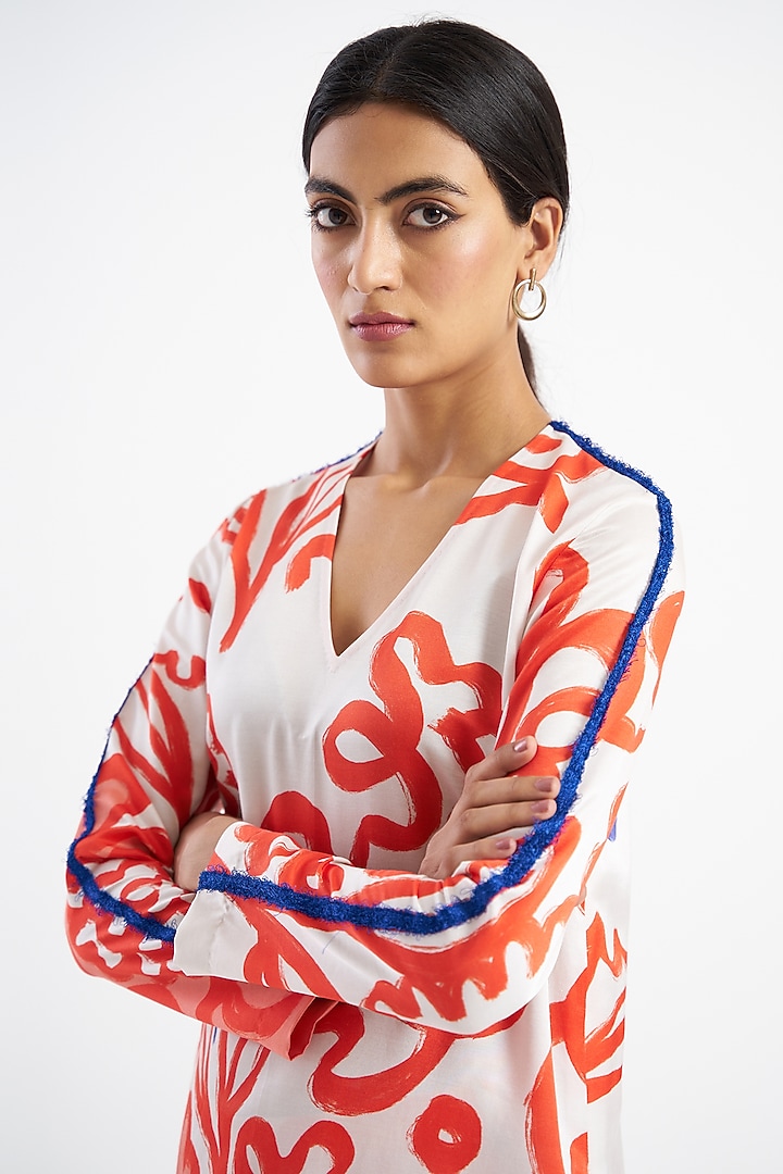 White Printed Kurta Set by Kshitij Jalori at Pernia's Pop Up Shop