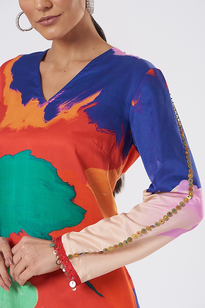 Multi-Colored Printed Kurta Set by Kshitij Jalori at Pernia's Pop Up Shop