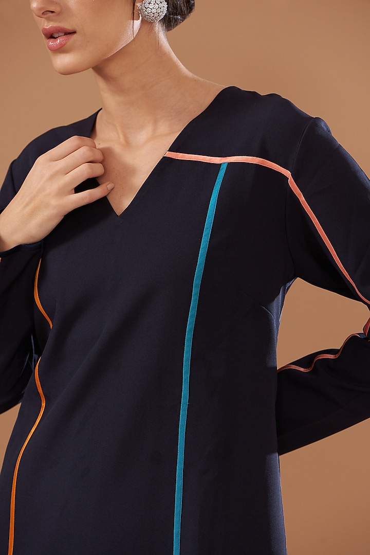 Deep Navy Italian Crepe Kurta Set by Kshitij Jalori at Pernia's Pop Up Shop