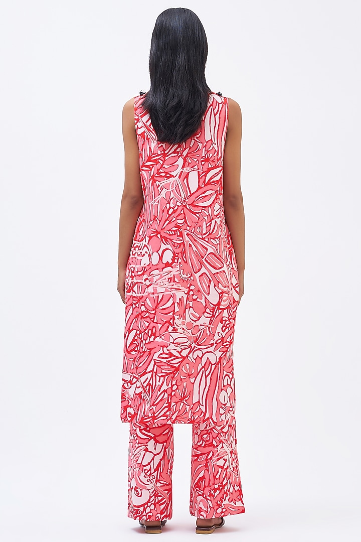 Coral Pink Italian Jersey Kurta Set by Kshitij Jalori at Pernia's Pop Up Shop