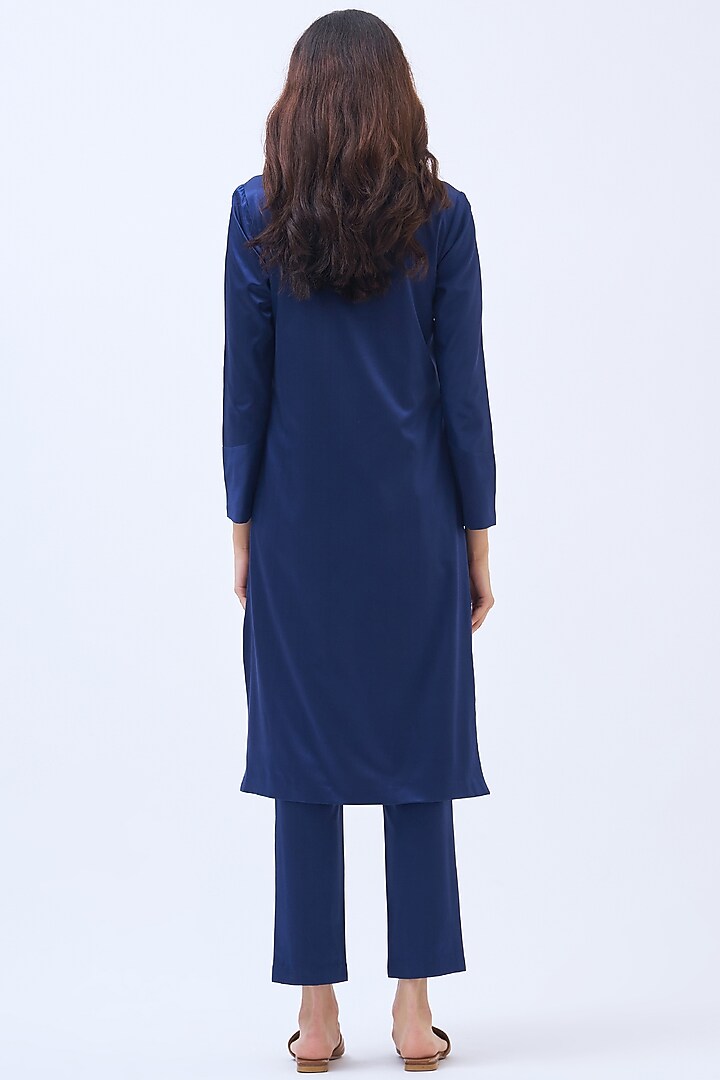 Sapphire Blue Silk Satin Crepe Kurta Set by Kshitij Jalori at Pernia's Pop Up Shop