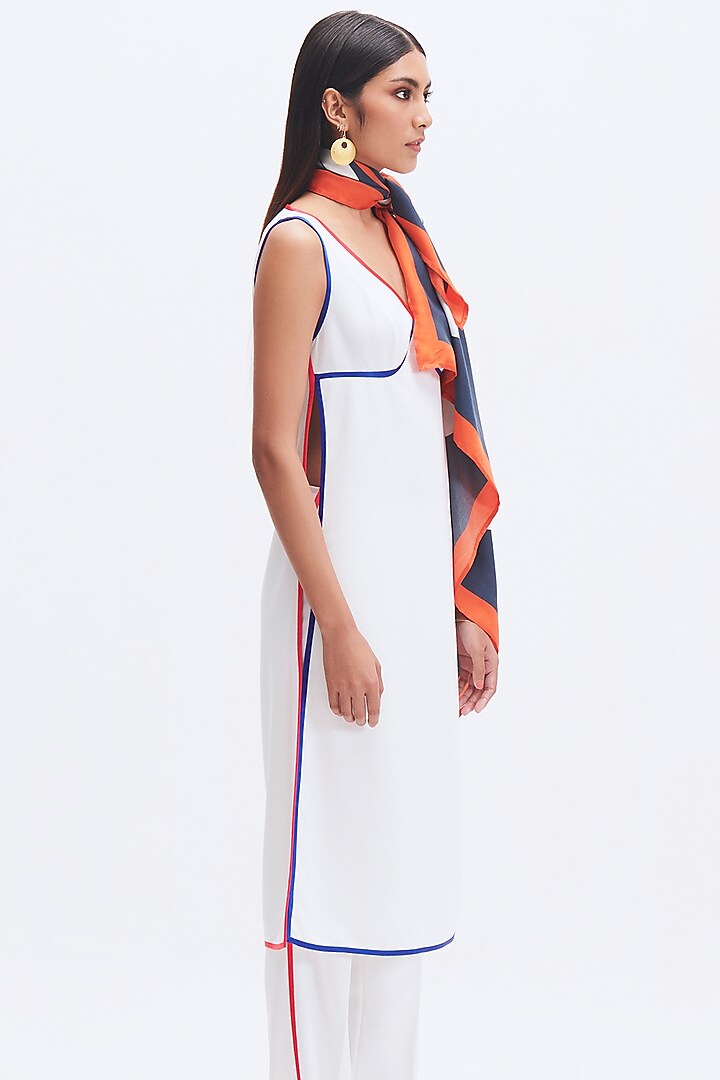 White Italian Crepe Kurta Set by Kshitij Jalori at Pernia's Pop Up Shop