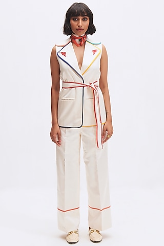 White Perfect Pantsuit for Women , Special Occasions Tailored Blazer and  Bell-bottom Flared Trousers, Wedding Guest Pantsuit, Cocktail Suit -   Norway