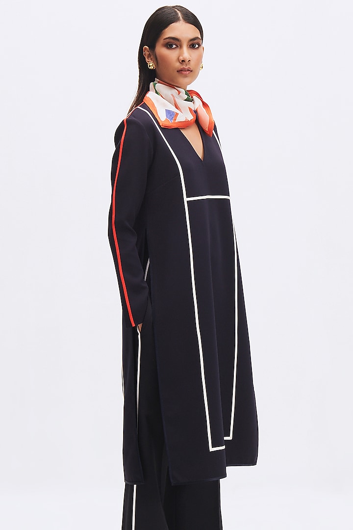 Deep Navy Italian Crepe Kurta Set by Kshitij Jalori at Pernia's Pop Up Shop