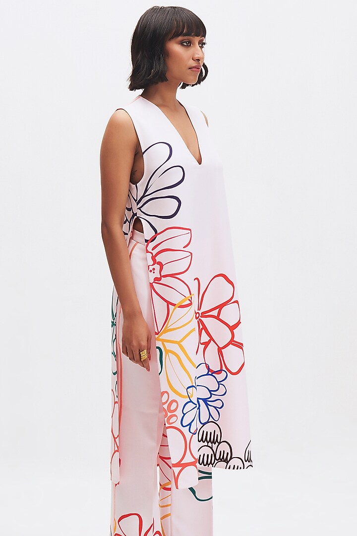 White Italian Crepe Printed Kurta Set by Kshitij Jalori at Pernia's Pop Up Shop