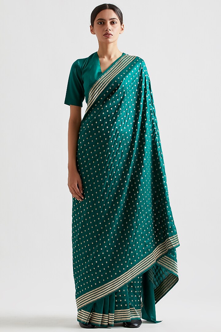 Emerald Green Silk Dotted Wedding Saree by Kshitij Jalori at Pernia's Pop Up Shop