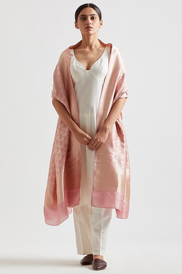 Pale Pink Silk Dupatta by Kshitij Jalori at Pernia's Pop Up Shop