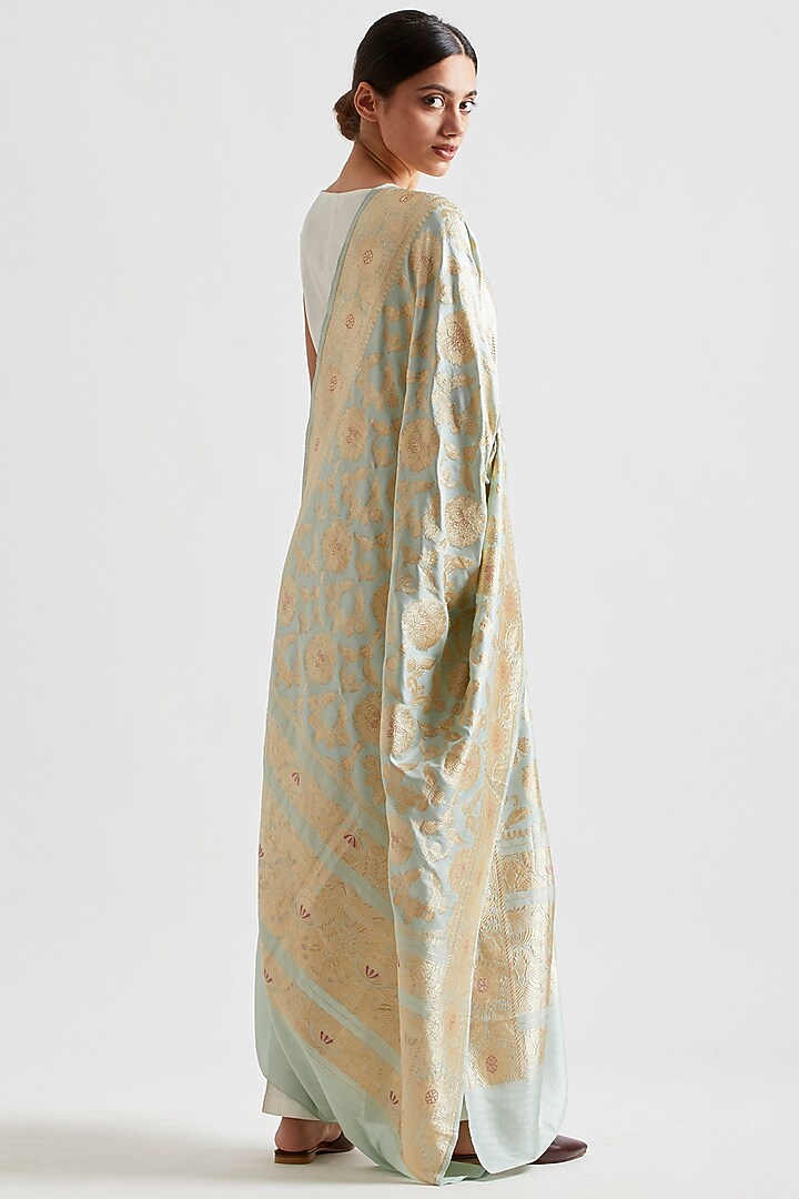 Mint Silk Dupatta by Kshitij Jalori at Pernia's Pop Up Shop