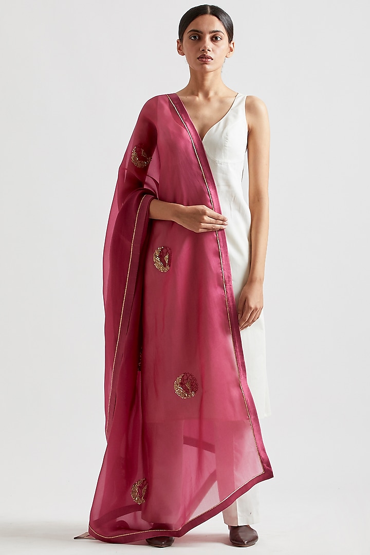 Pale Pink Organza Dupatta by Kshitij Jalori