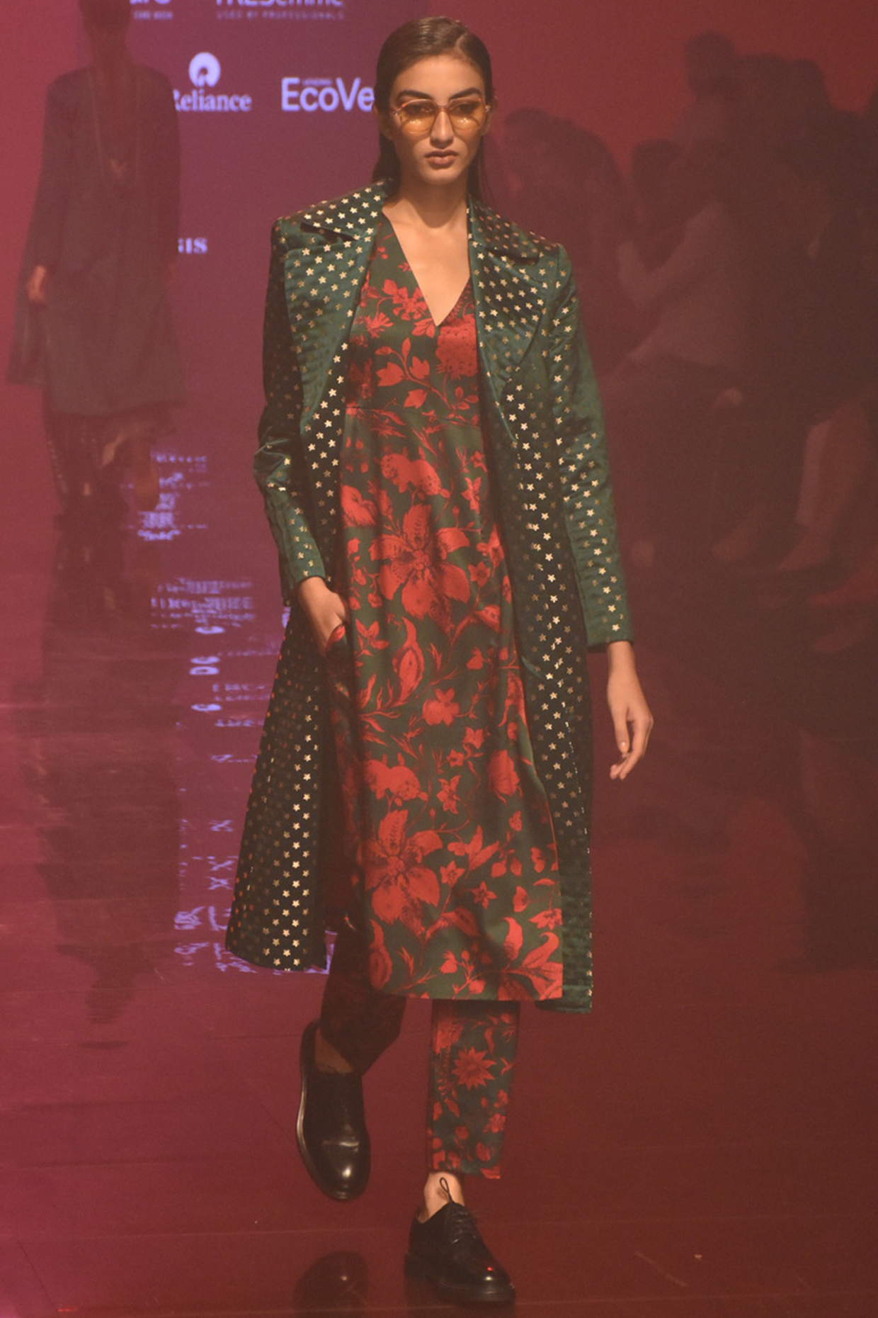 Emerald Green Deco Jaal Kurta With Pants by Kshitij Jalori at Pernia's Pop Up Shop
