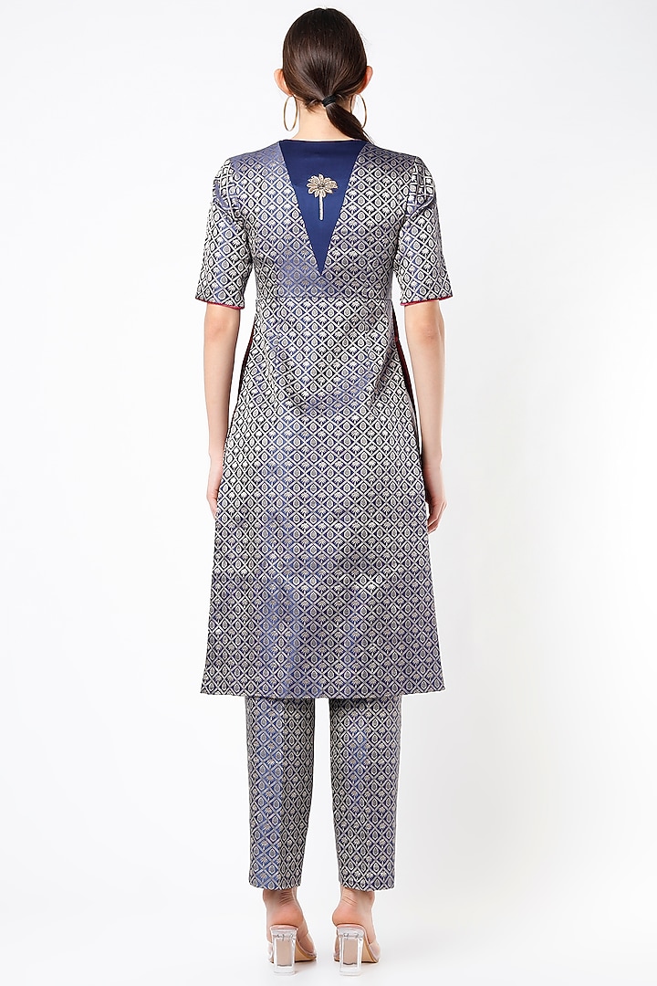 Pale Iris Blue Silk Brocade Kurta Set by Kshitij Jalori at Pernia's Pop Up Shop