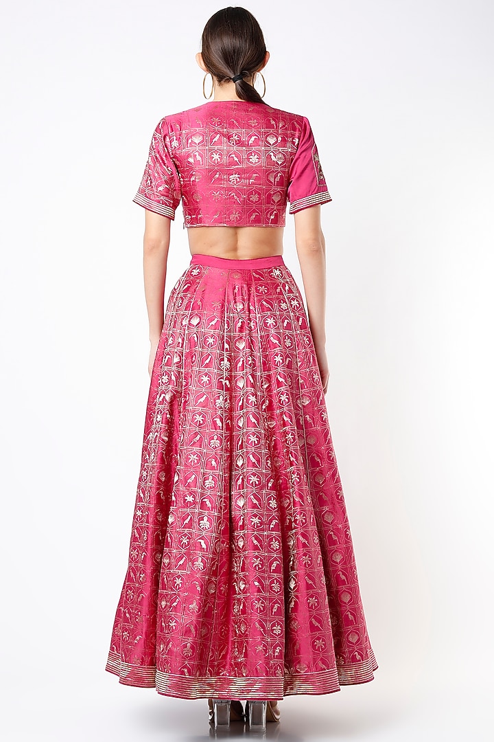 Dark Pink Silk Brocade Bridal Lehenga Set by Kshitij Jalori at Pernia's Pop Up Shop