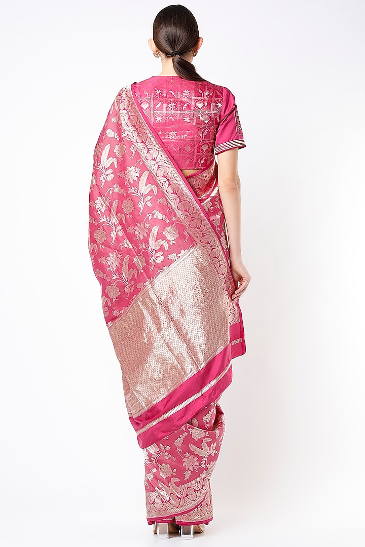 Dark Pink Silk Brocade Wedding Saree by Kshitij Jalori at Pernia's Pop Up Shop