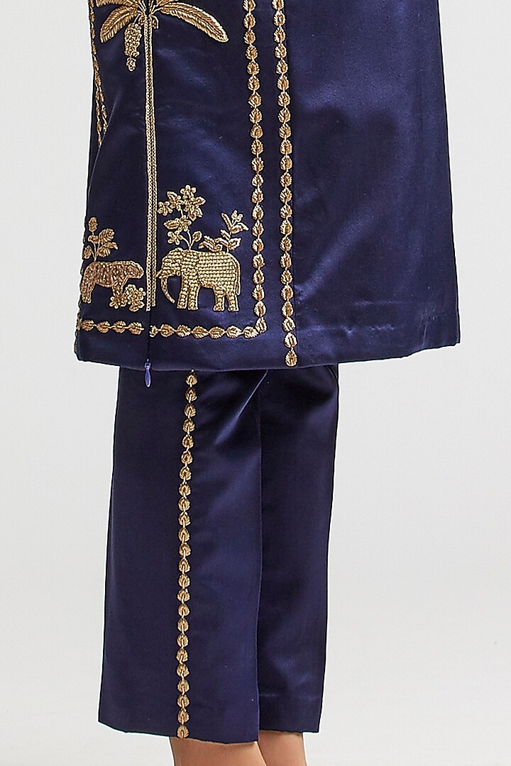 Blue Silk Satin Crepe Kurta Set by Kshitij Jalori at Pernia's Pop Up Shop