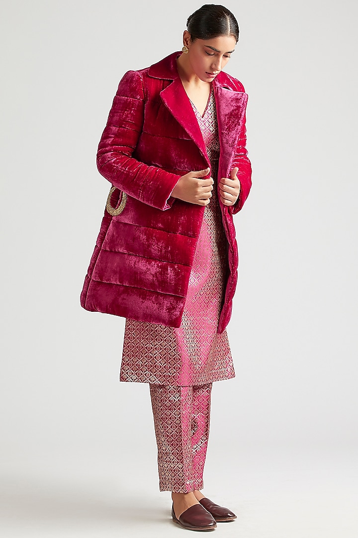 Mulberry Pink Silk Mashru Zardosi Embroidered Kurta Set With Puffer Jacket by Kshitij Jalori at Pernia's Pop Up Shop