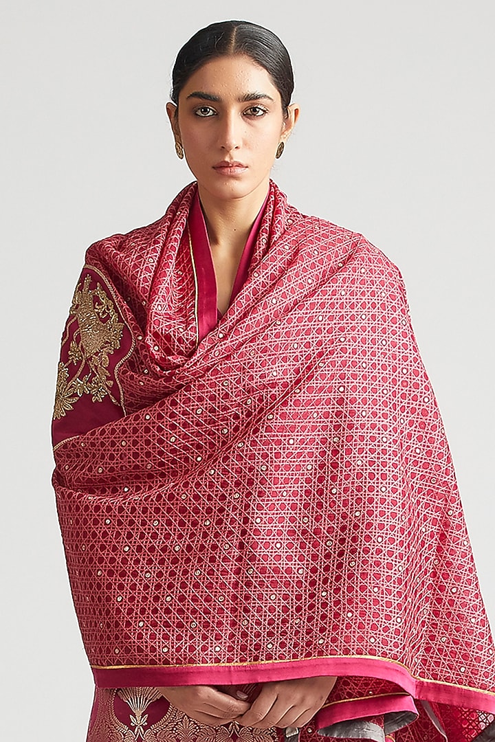 Mulberry Pink Kurta Set In Silk Brocade by Kshitij Jalori at Pernia's Pop Up Shop