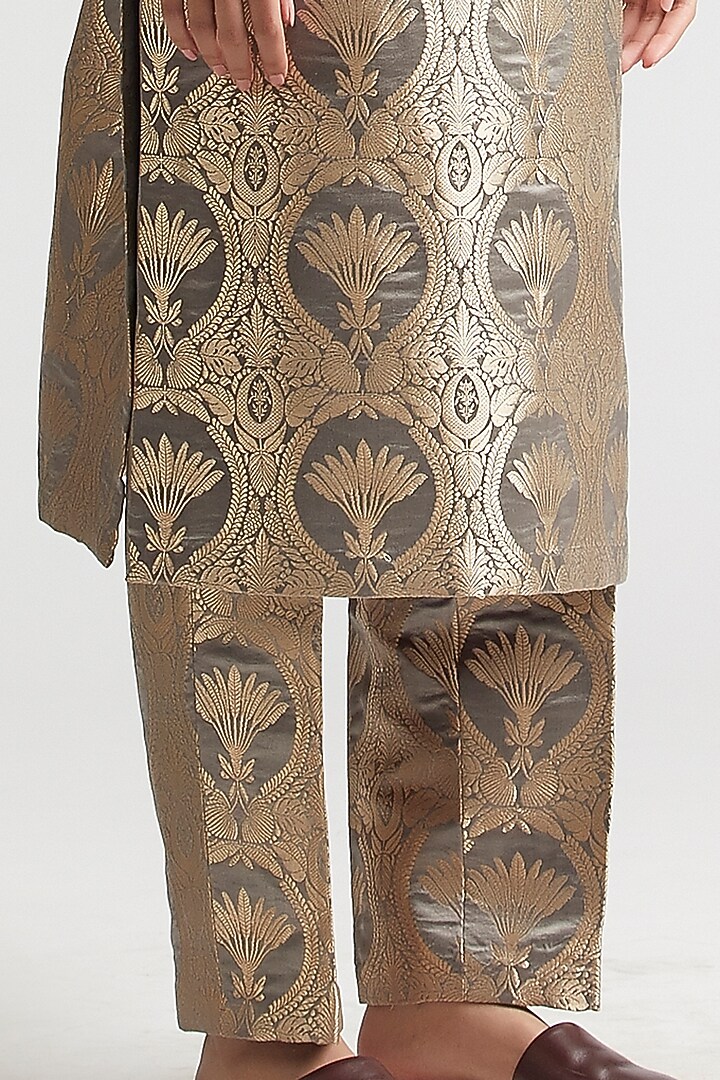 Shadow Grey Silk Brocade Kurta Set by Kshitij Jalori at Pernia's Pop Up Shop