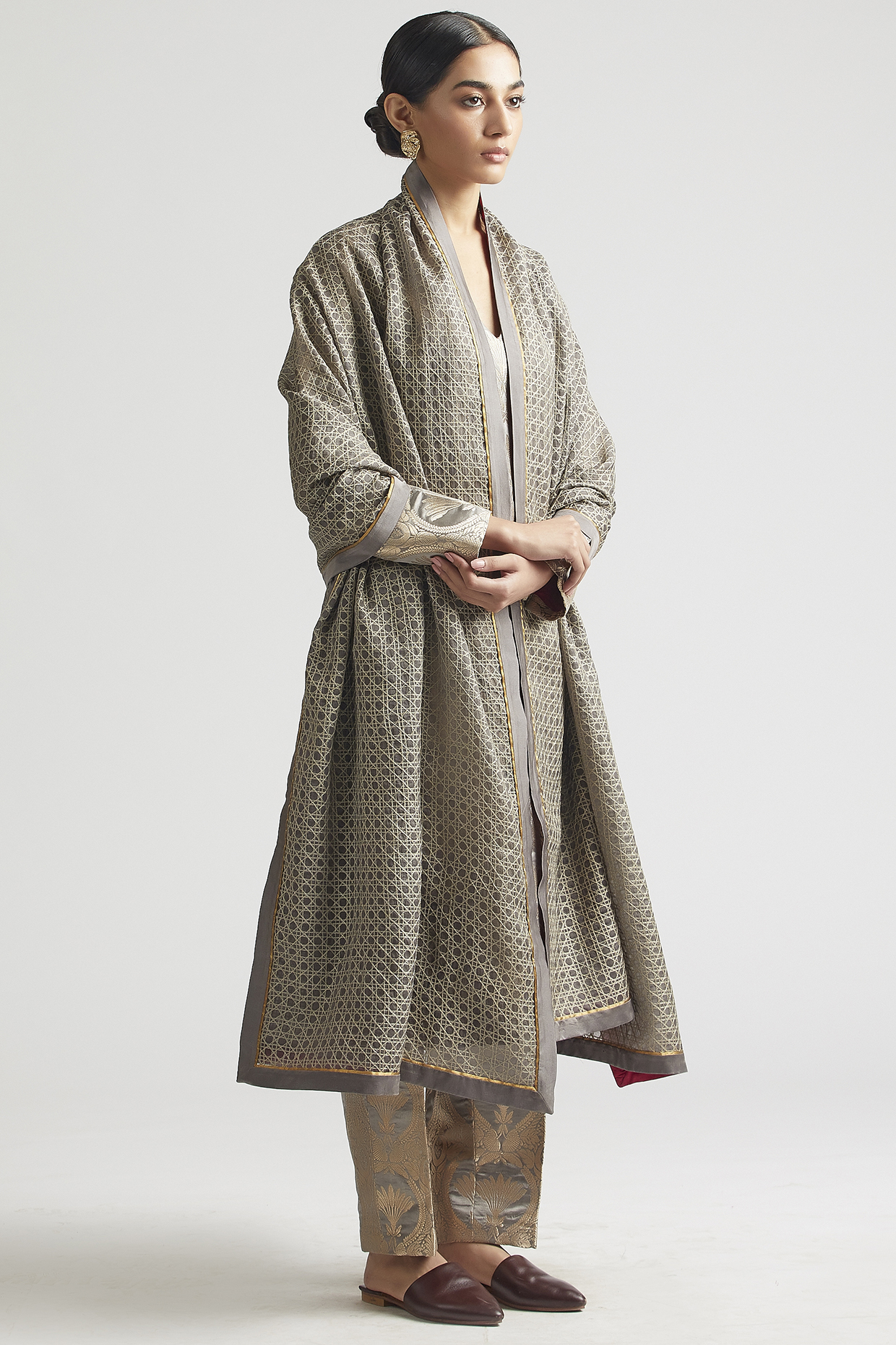 Shadow Grey Kurta Set In Silk Brocade by Kshitij Jalori at Pernia's Pop Up Shop
