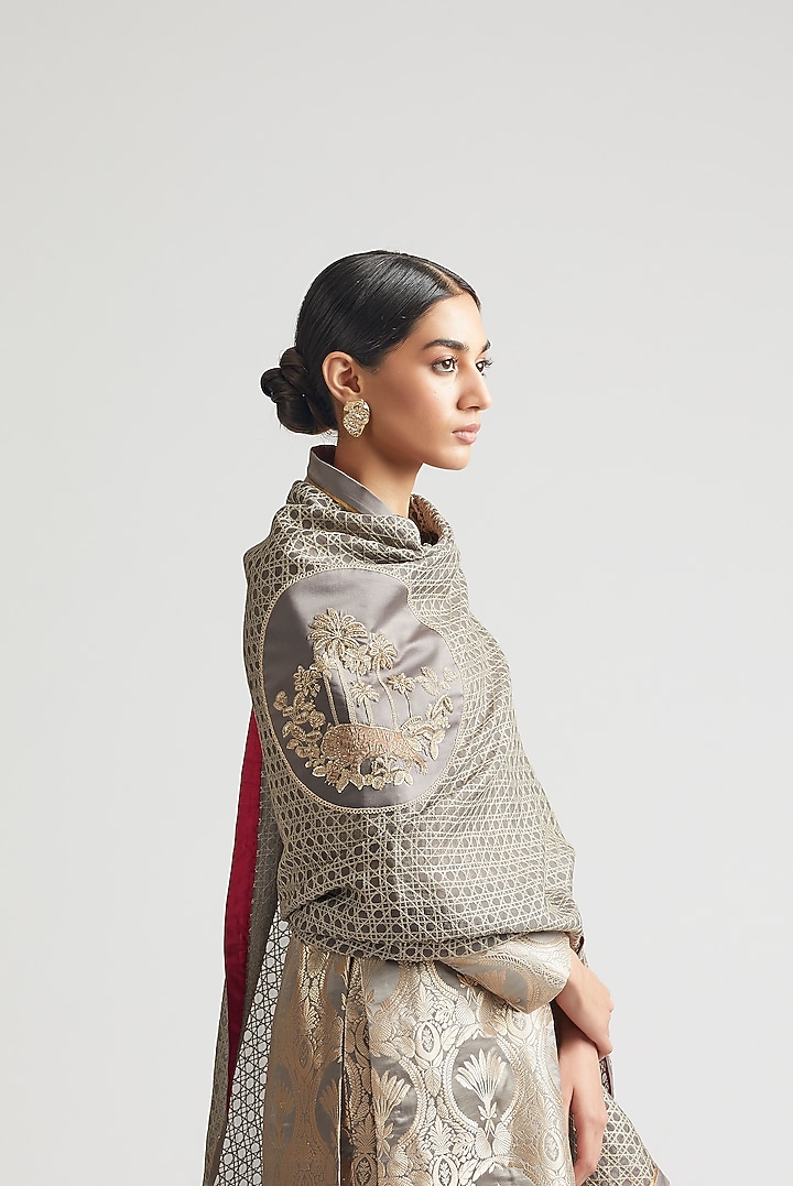 Shadow Grey Kurta Set In Silk Brocade by Kshitij Jalori at Pernia's Pop Up Shop