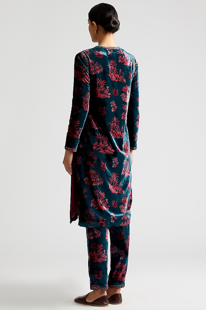 Dark Teal Printed & Embroidered Kurta Set by Kshitij Jalori at Pernia's Pop Up Shop