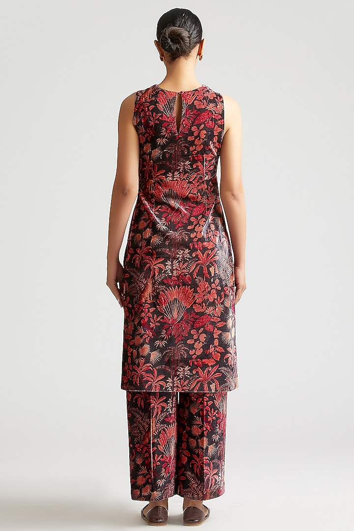 Charcoal Grey Printed Kurta Set by Kshitij Jalori at Pernia's Pop Up Shop