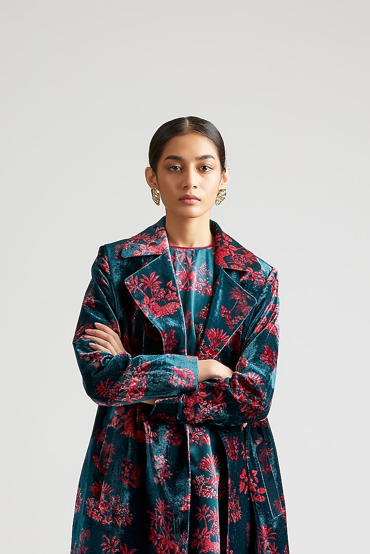 Deep Turquoise Kurta Set With Silk Velvet Trench Coat by Kshitij Jalori at Pernia's Pop Up Shop